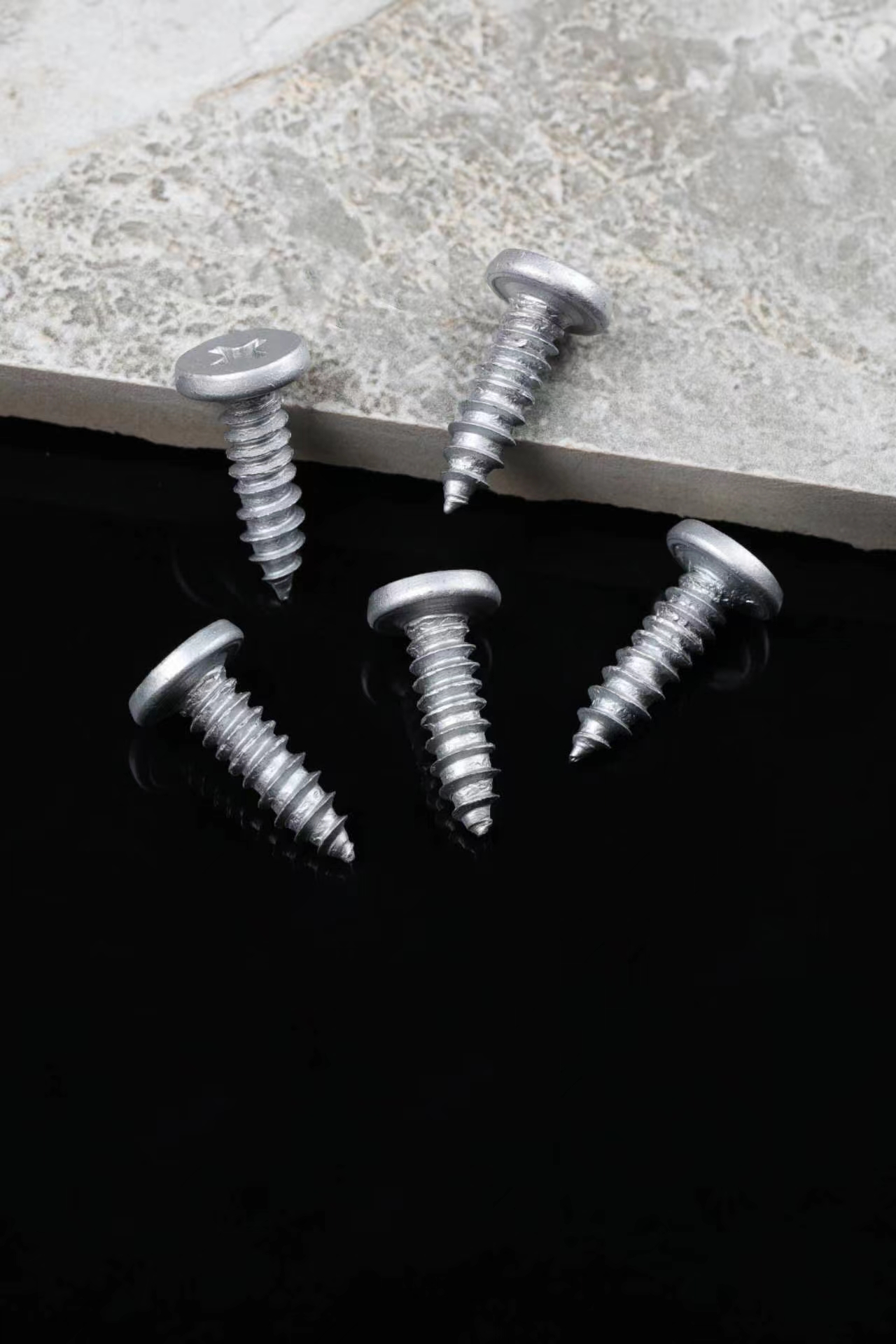 Flat Round Head Screw